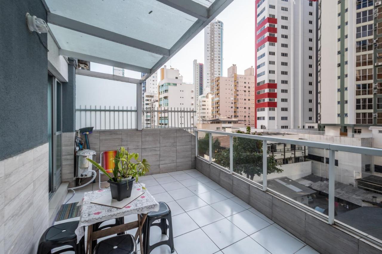 شقة Balneário Camboriú  في Em Frente Ao Shopping Atlantico! Com Sacada, Garagem E Ar Condicionado المظهر الخارجي الصورة